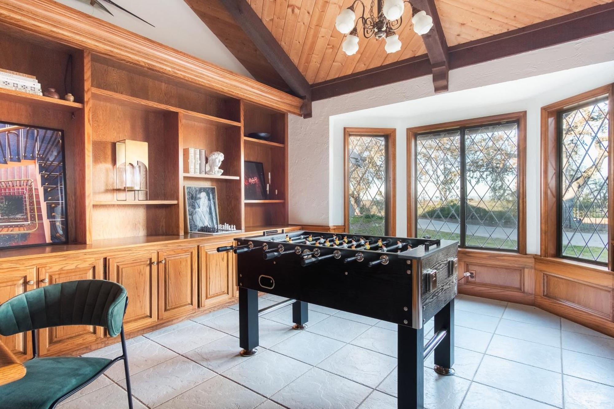 Cathedral By Avantstay Charming Secluded Estate W Sauna Pool Table Views Of The Rolling Hills Paso Robles Exterior photo